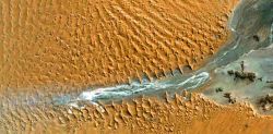 immagine satellitare - Foto di USGS su Unsplash 